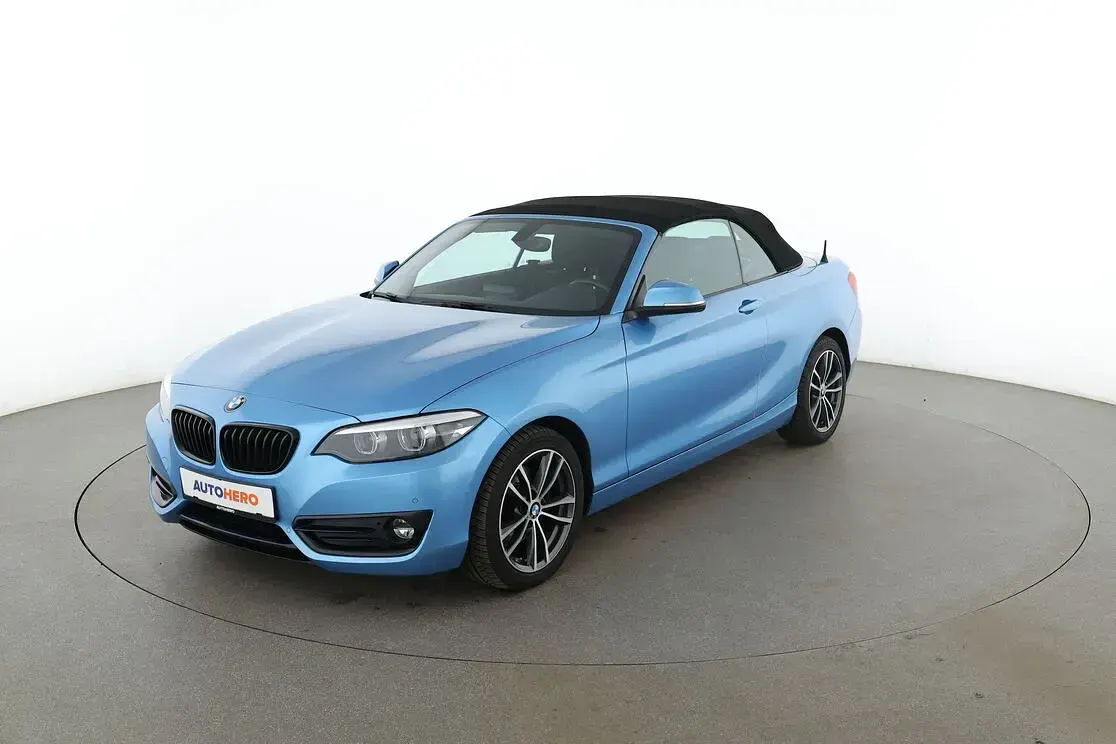 Gebraucht BMW 220 Sport Line 192 PS (141 kW) 2018 Cabrio