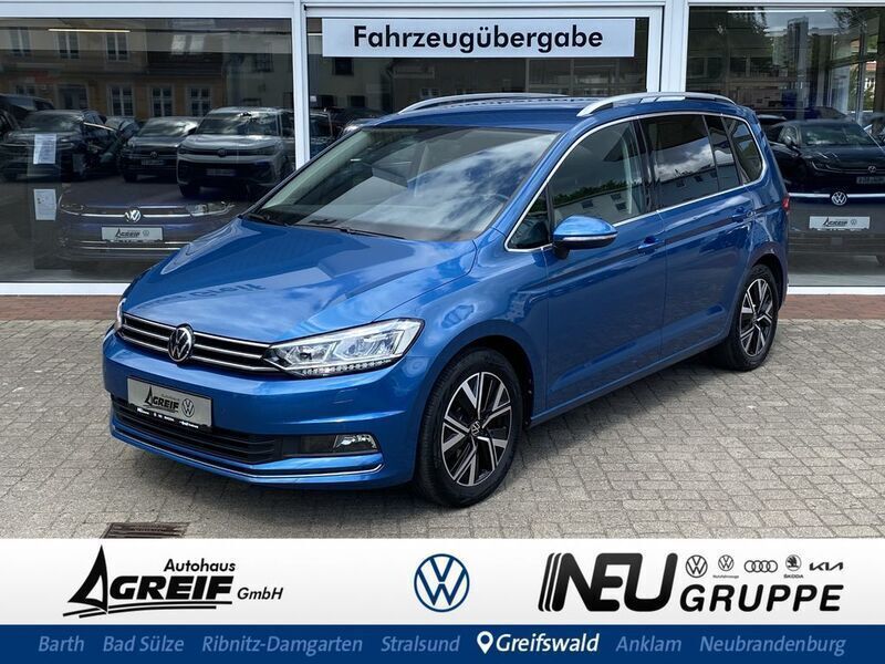 Blau Gebraucht 2021 VW Touran Highline Van / Kleinbus | 27.450 € (Guter Preis) - Bild 1/4