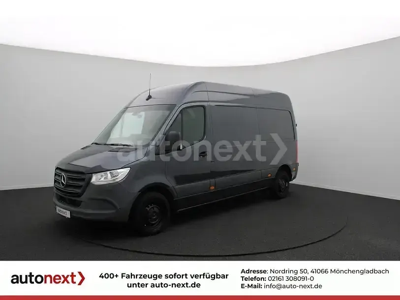 Second-hand Mercedes Sprinter 143 CP (105 kW) 2020 Gri Van