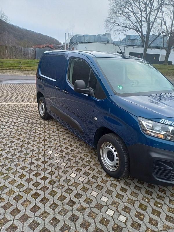 Gebraucht Citroën Berlingo PureTech 110 PS (80 kW) 2019 Blau Van / Kleinbus