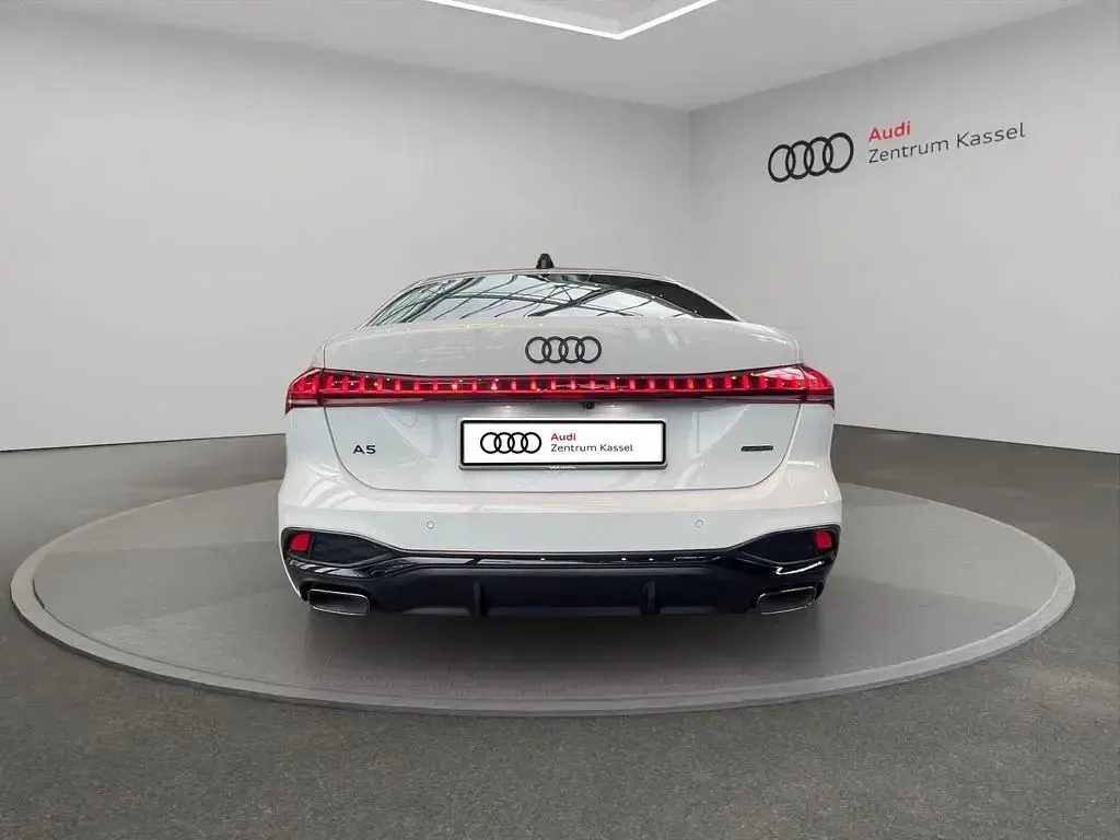 Ny Audi A5 S-Line 367 HK (269 kW) 2025 Hvid Sedan