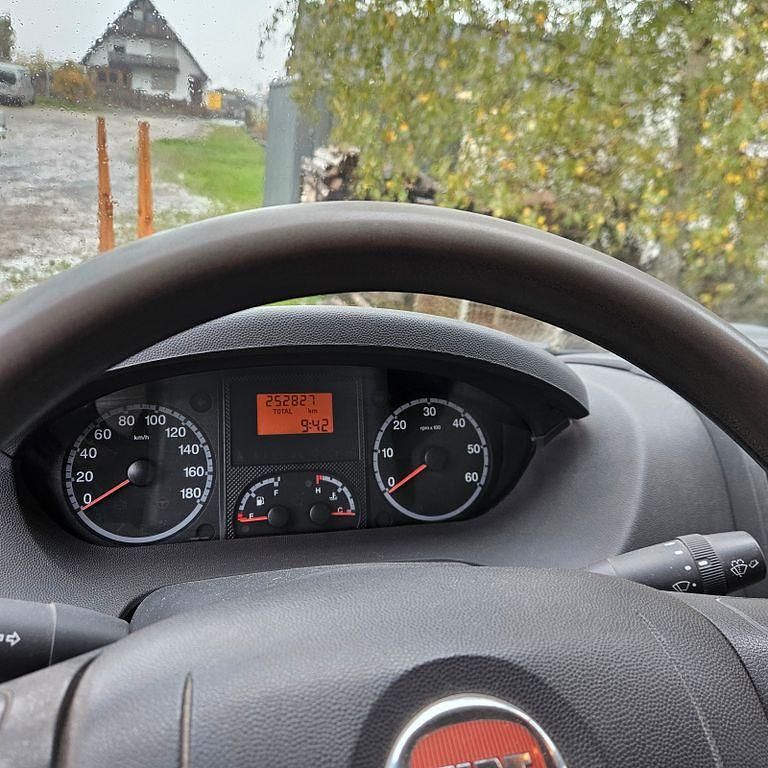 Gebraucht Fiat Ducato 120 PS (88 kW) 2011 Orange Van