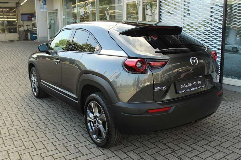 Gebraucht Mazda MX30 Ad'Vantage 106 kW (145 PS) 2023 Machine grey SUV