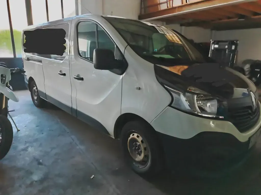 Gebraucht Renault Trafic Komfort 125 PS (91 kW) 2018 Weiß Van / Kleinbus