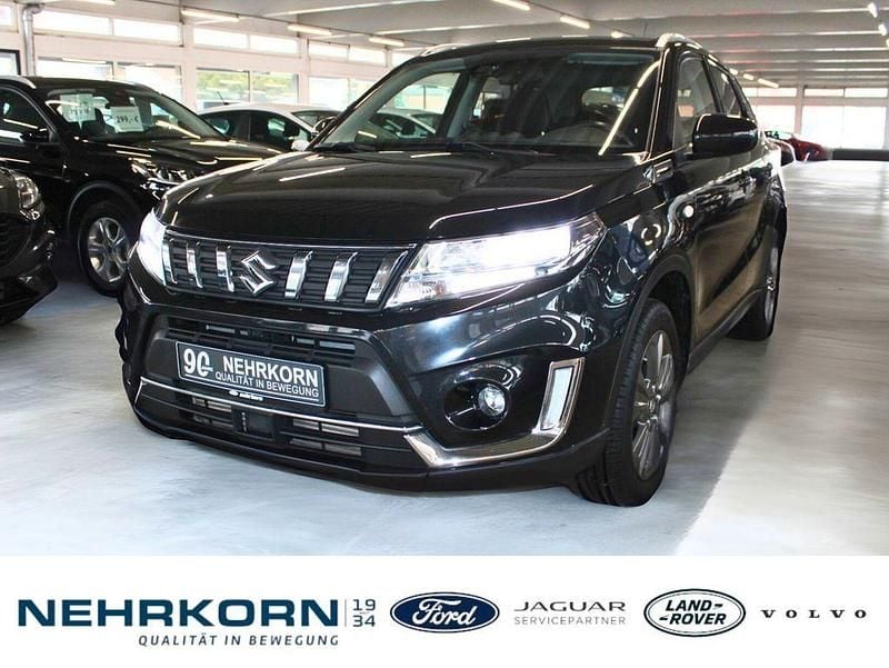 Gebraucht Suzuki Vitara Comfort 129 PS (94 kW) 2020 Schwarz SUV