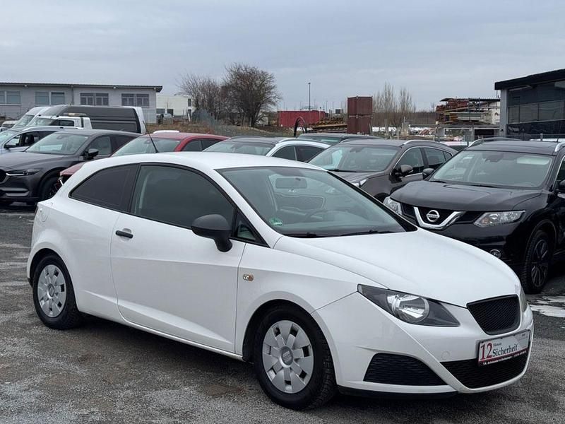 Gebraucht Seat Ibiza SC Basis 60 PS (44 kW) 2011 Weiß Kleinwagen