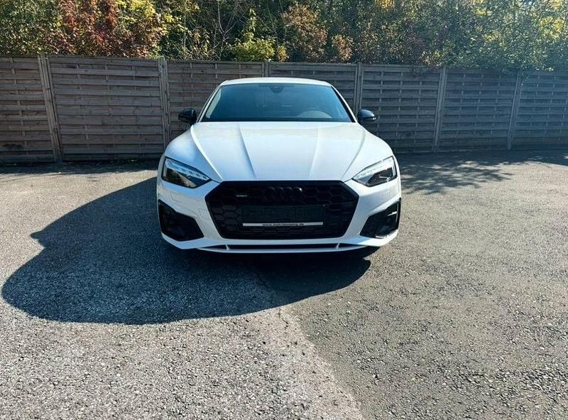 Gebraucht Audi A5 Sportback S-Line 265 PS (194 kW) 2022 Weiß Kleinwagen