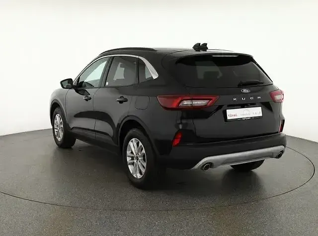Neu Ford Kuga 186 PS (136 kW) 2025 Andere SUV