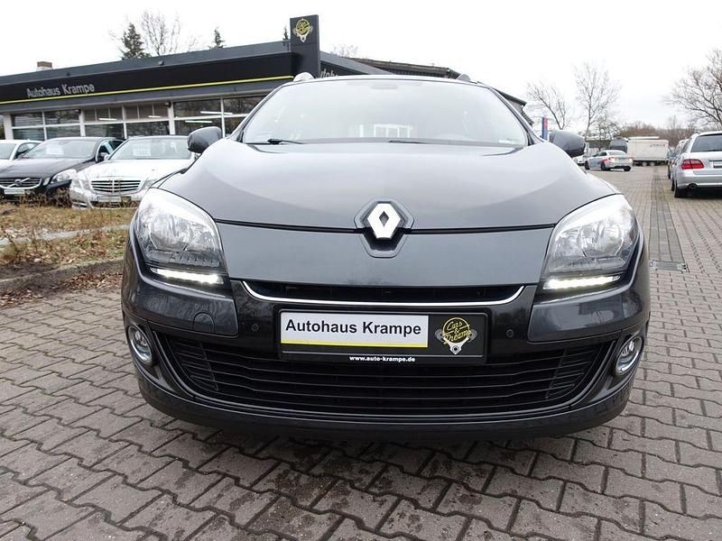 Gebraucht Renault Mégane III Initiale Paris 101 PS (74 kW) 2013 Grau Limousine