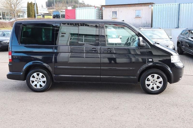 Second-hand VW T5 131 CP (96 kW) 2005 Negru Van