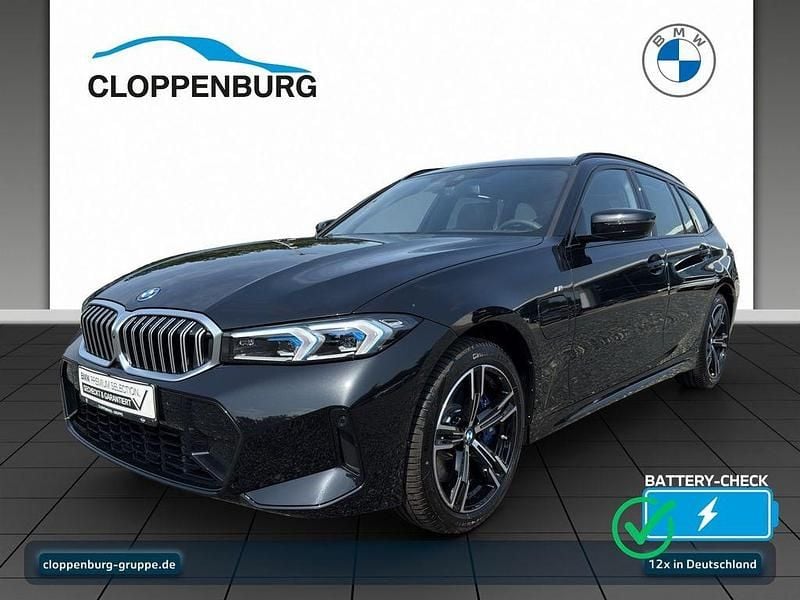 Schwarz Gebraucht 2025 BMW 330e M Sport Kombi | 56.845 € (Teuer) - Bild 1/4