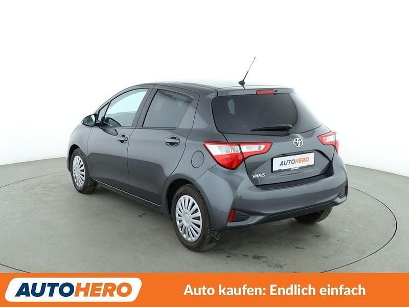 Gebraucht Toyota Yaris Comfort 72 PS (52 kW) 2019 Grau Limousine