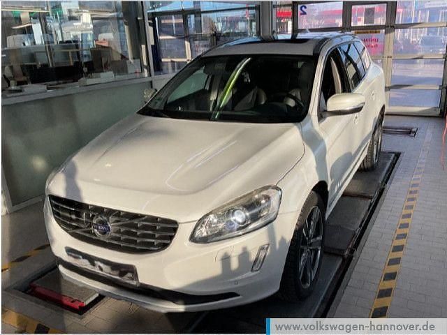 Gebraucht Volvo XC60 Summum 190 PS (139 kW) 2016 Weiß SUV