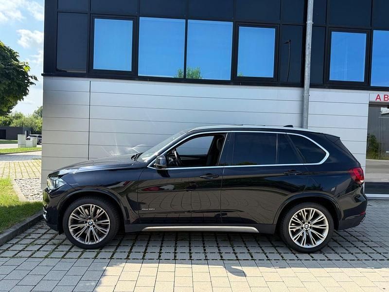 Second-hand BMW X5 Performance 449 CP (330 kW) 2017 Negru SUV