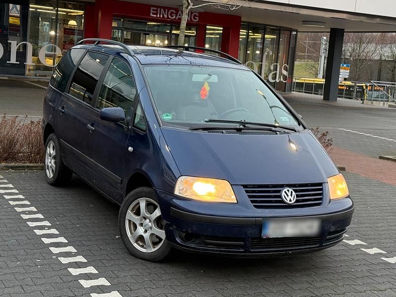 Blau Gebraucht 2002 VW Sharan Van / Kleinbus | 1.600 € (Fairer Preis) - Bild 1/4