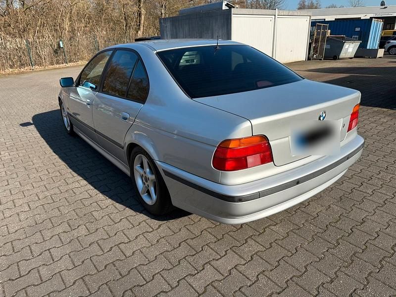 Gebraucht BMW 535 245 PS (180 kW) 1998 Silber Limousine