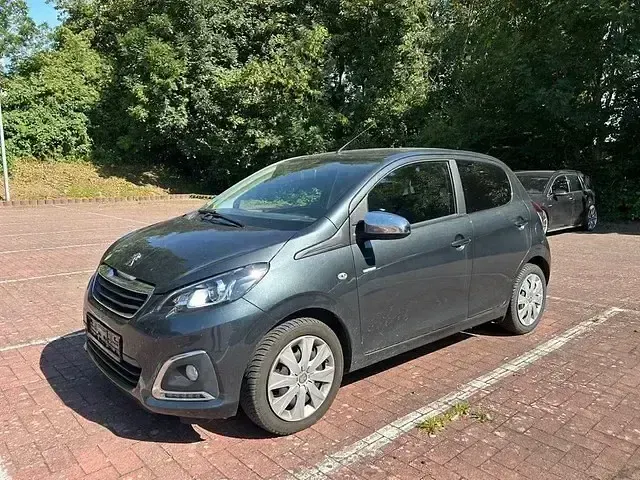 Gebraucht Peugeot 108 Style 72 PS (52 kW) 2021 Limousine