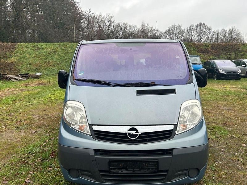 Gebraucht Opel Vivaro 145 PS (106 kW) 2008 Blau Van / Kleinbus