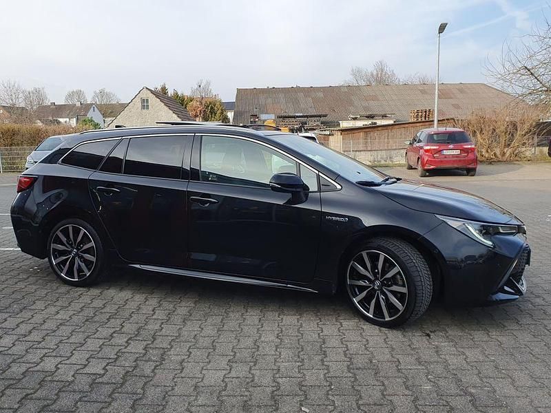 Gebraucht Toyota Corolla Edition 184 PS (135 kW) 2021 Schwarz Limousine