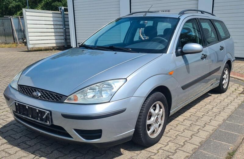 Silber Gebraucht 2003 Ford Focus Kombi | 1.599 € (Fairer Preis) - Bild 1/4