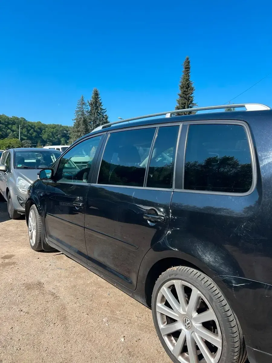 Gebraucht VW Touran 150 PS (110 kW) 2009 Schwarz Van / Kleinbus