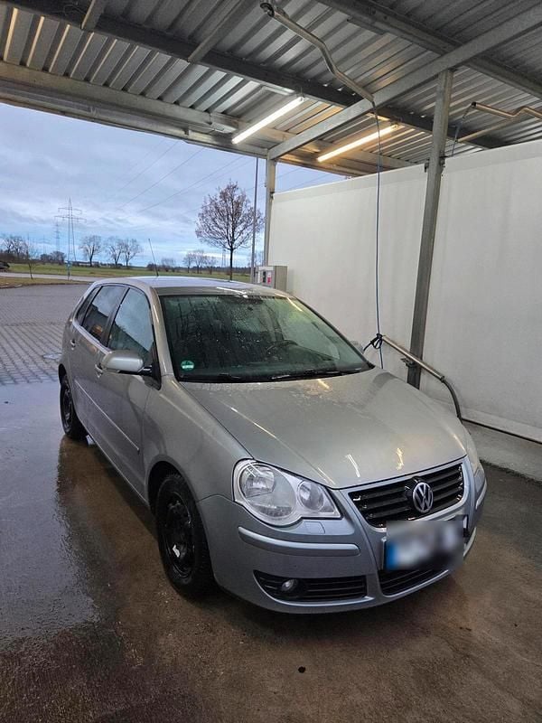 Second-hand VW Polo 80 CP (58 kW) 2008 Argintiu Hatchback