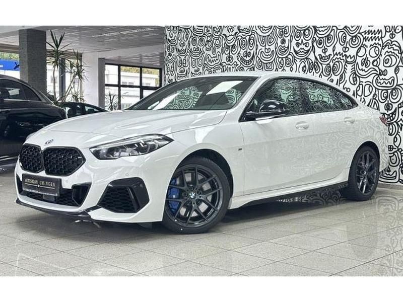 Weiß Gebraucht 2019 BMW M235 M Performance Limousine | 34.380 € (Teuer) - Bild 1/3