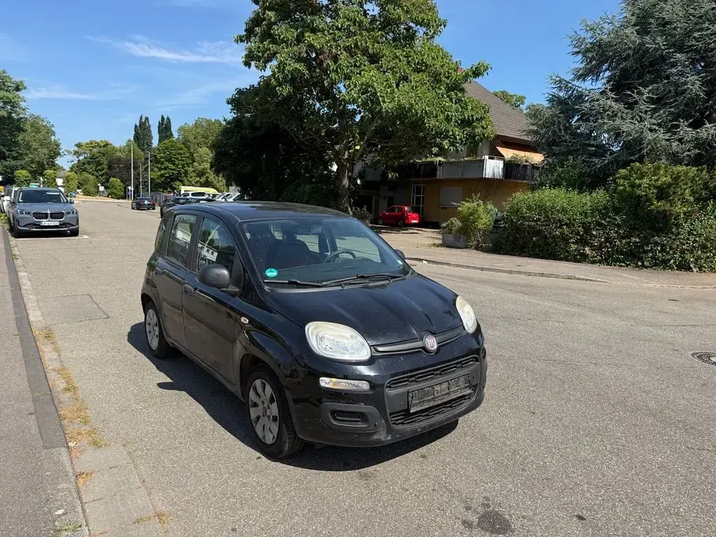Gebraucht Fiat Panda More 69 PS (50 kW) 2012 Schwarz Kleinwagen