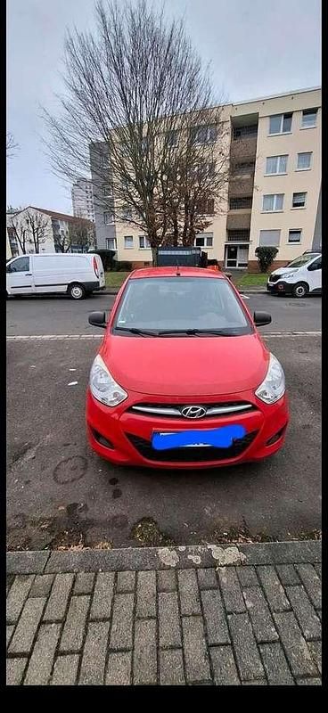 Rot Gebraucht 2012 Hyundai i10 Style Kleinwagen | 1.900 € (Superpreis) - Bild 1/4
