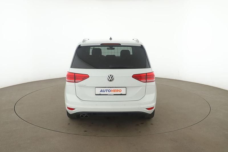 Gebraucht VW Touran Highline 2018 Weiß Van / Kleinbus