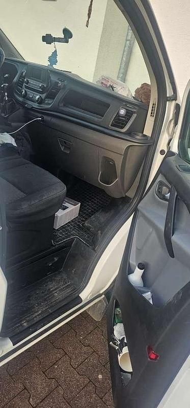 Gebraucht Ford Transit Custom 105 PS (77 kW) 2019 Weiß Van