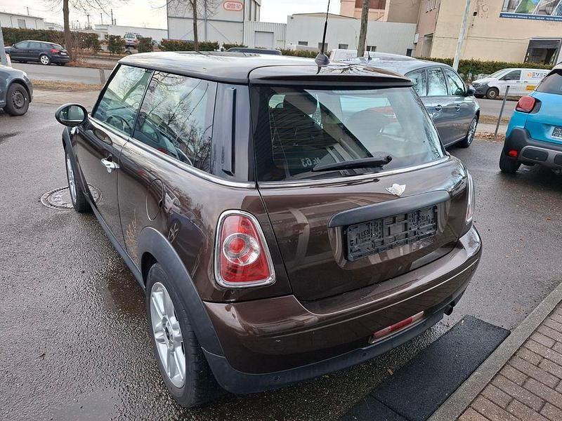 Gebraucht Mini ONE 98 PS (72 kW) 2011 Braun Kleinwagen