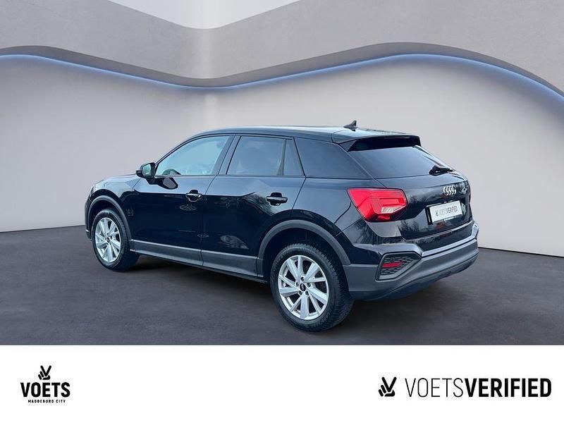 Gebraucht Audi Q2 Basis 150 PS (110 kW) 2022 Schwarz SUV