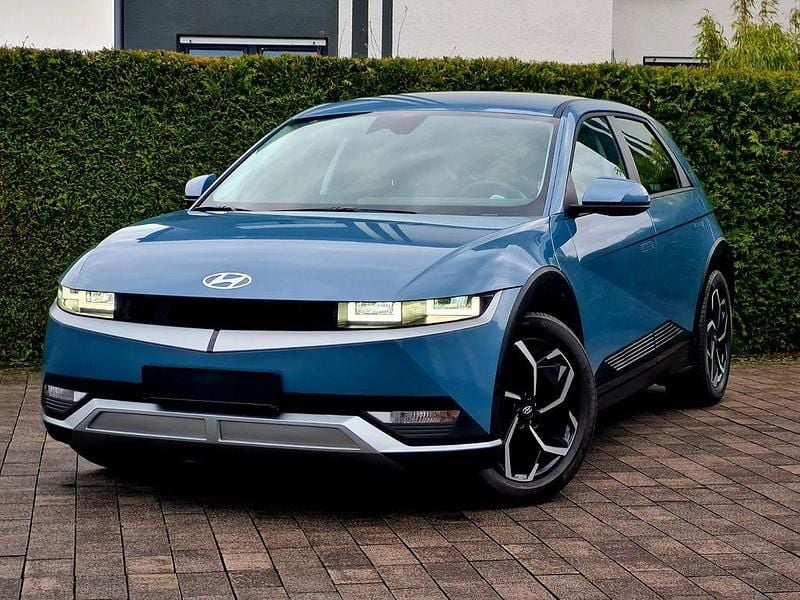 Blau Gebraucht 2023 Hyundai Ioniq 5 SUV | 25.900 € (Guter Preis) - Bild 1/4