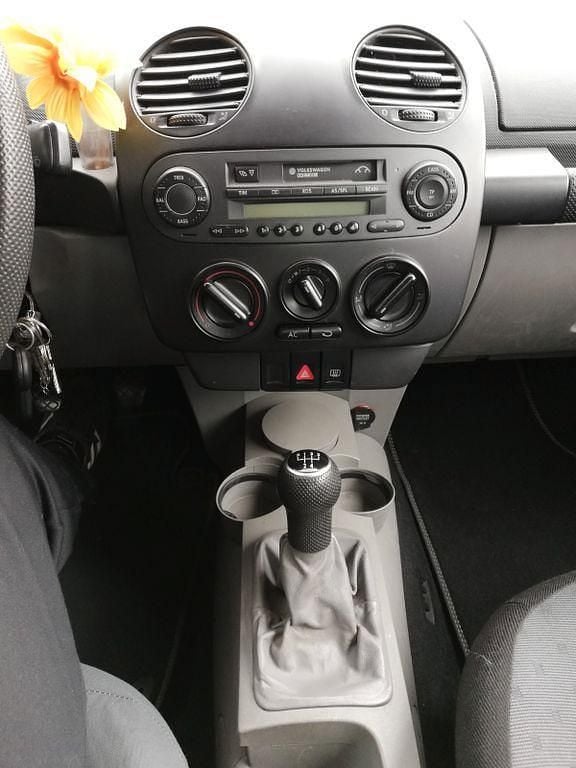 Używany VW Beetle 116 KM (85 kW) 1998 Czerwony