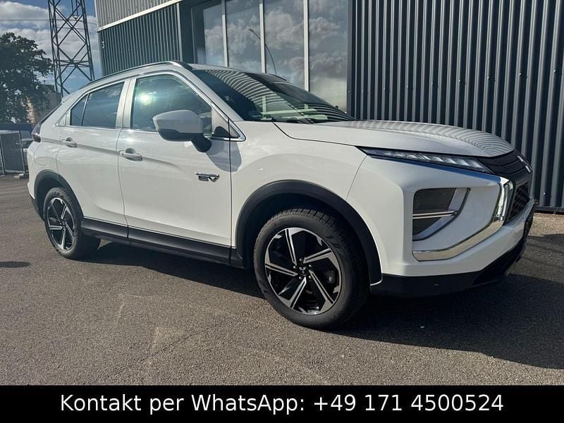 Gebraucht Mitsubishi Eclipse Cross Plus 98 PS (72 kW) 2022 Weiß SUV