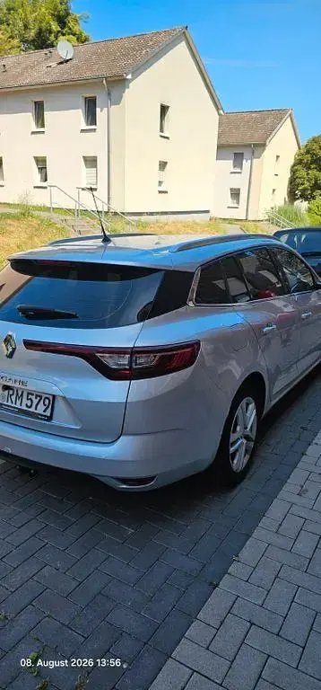 Gebraucht Renault Mégane IV 110 PS (80 kW) 2018 Silber Limousine
