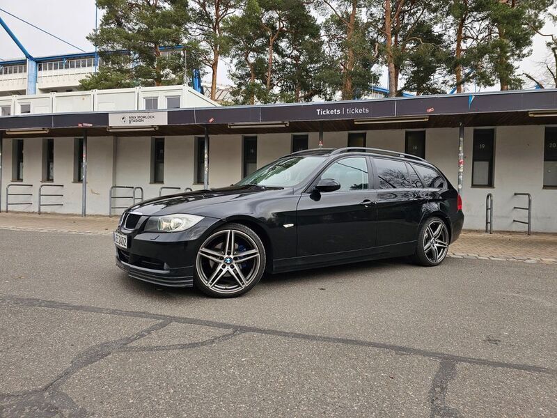 Schwarz Gebraucht 2008 BMW 320 Performance Kombi | 7.999 € (Teuer) - Bild 1/4