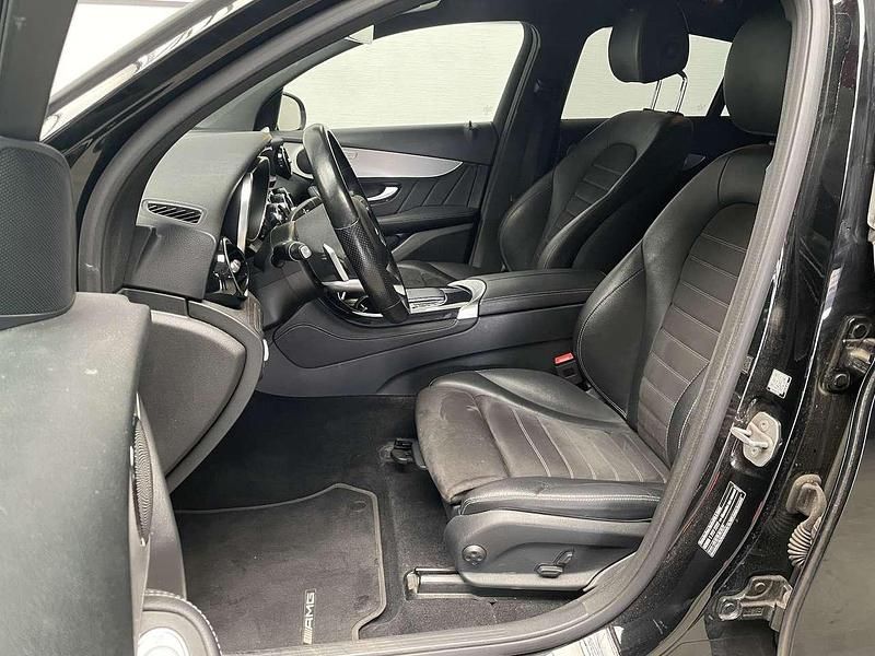 Gebraucht Mercedes GLC200 AMG 211 PS (155 kW) 2021 Schwarz/baltic black SUV