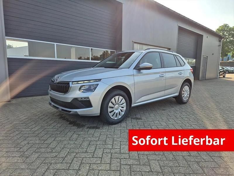 Neu Skoda Kamiq Selection 116 PS (85 kW) 2025 Brillantsilber metallic SUV