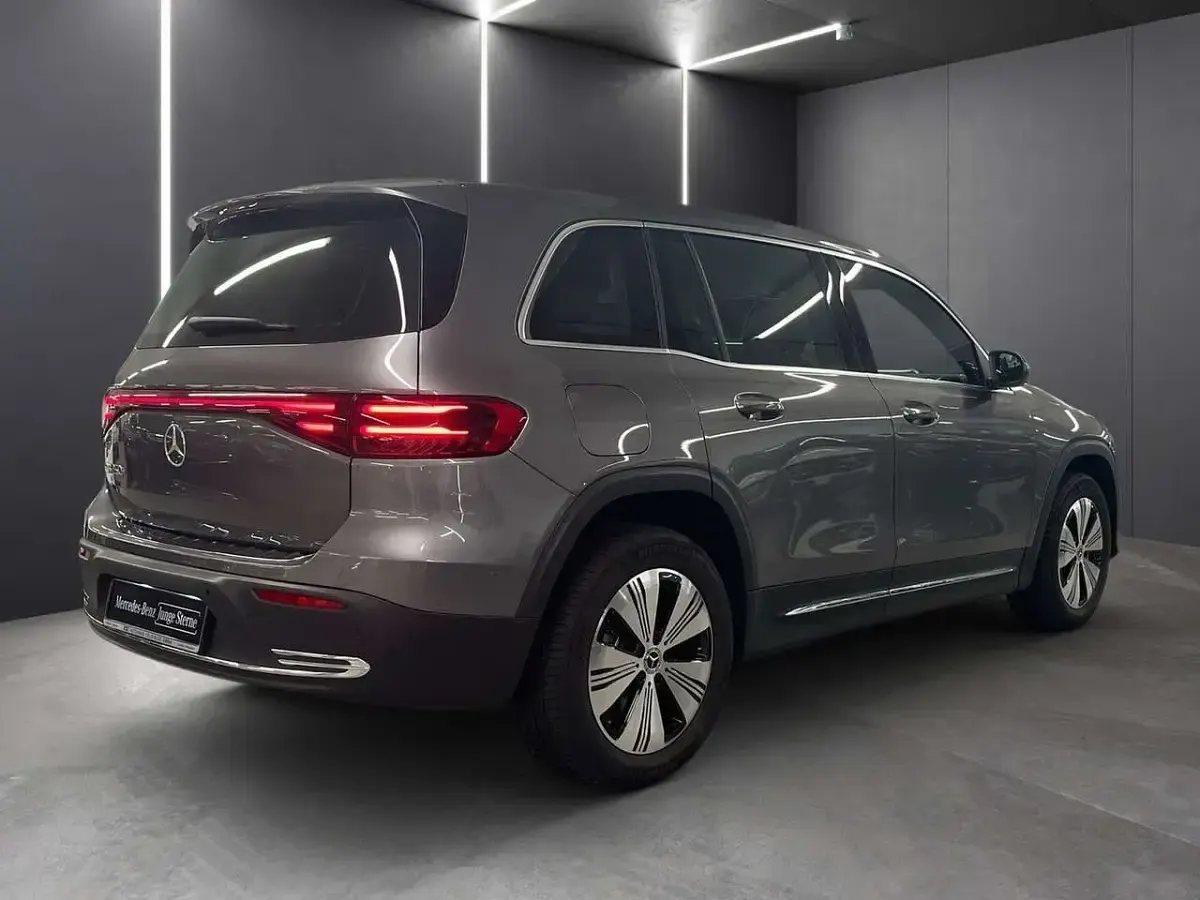 Gebraucht Mercedes EQB250 Progressive 139 kW (190 PS) 2025 Lack mountaingrau SUV