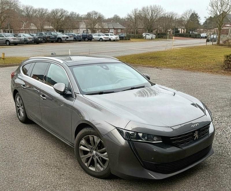 Gebraucht Peugeot 508 Allure 131 PS (96 kW) 2020 Grau Kombi