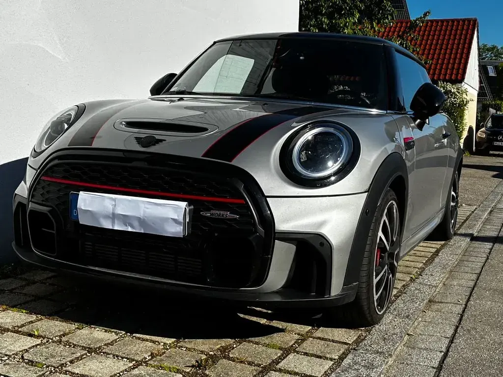Gebraucht Mini John Cooper Works 231 PS (169 kW) 2023 Silber Kleinwagen