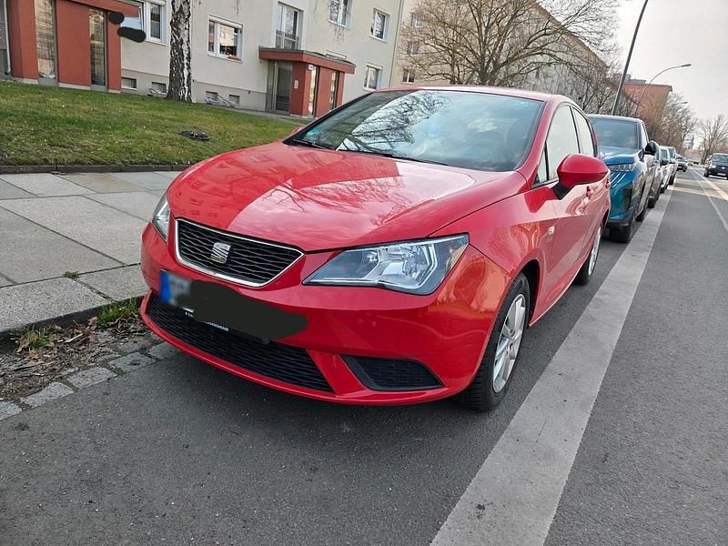 Gebraucht Seat Ibiza 86 PS (63 kW) 2012 Rot Kleinwagen