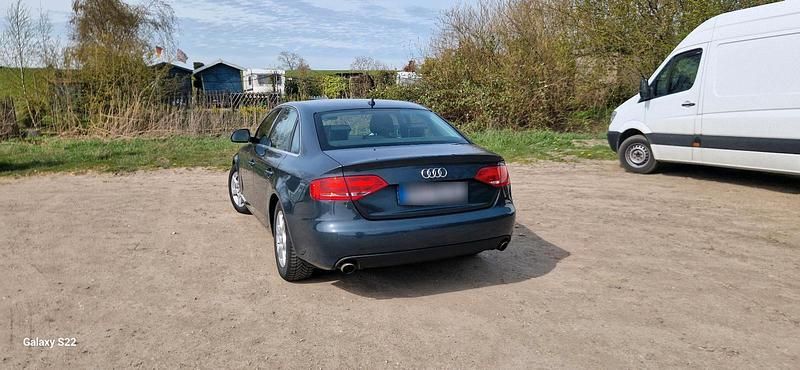 Gebraucht Audi A4 265 PS (194 kW) 2008 Grau Limousine