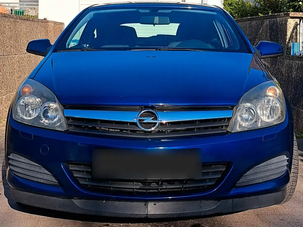 Gebraucht Opel Astra GTC 90 PS (66 kW) 2005 Blau Coupé