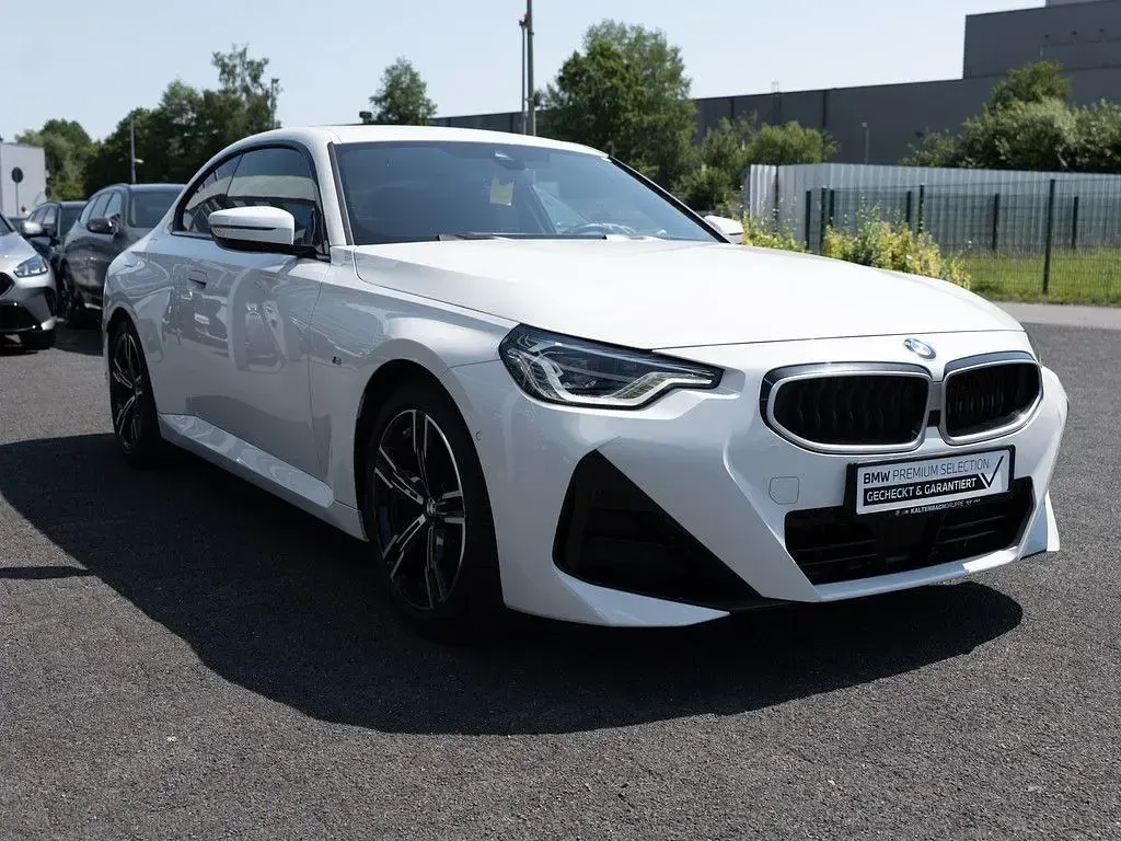 Gebraucht BMW 218 M Sport 156 PS (114 kW) 2025 Weiß Coupé