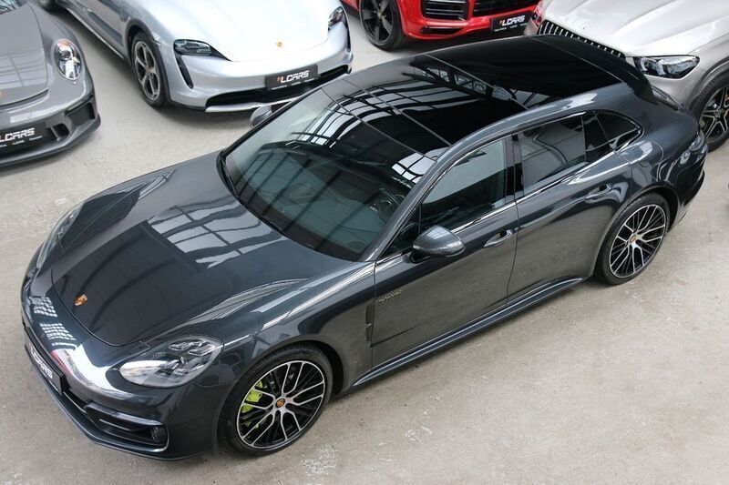 Vulkangraumetallic Gebraucht 2021 Porsche Panamera S E-Hybrid Sport Turismo Limousine | 61.990 € (Fairer Preis) - Bild 1/4
