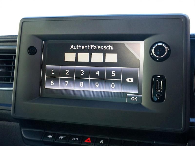 Gebraucht Renault Master 163 PS (119 kW) 2022 Weiß Van / Kleinbus