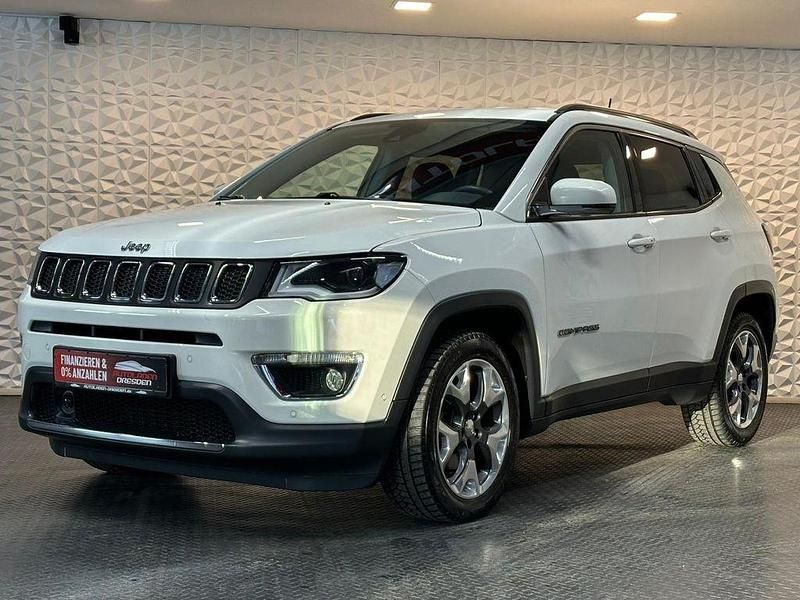 Gebraucht Jeep Compass Limited 140 PS (102 kW) 2019 White clear coat SUV